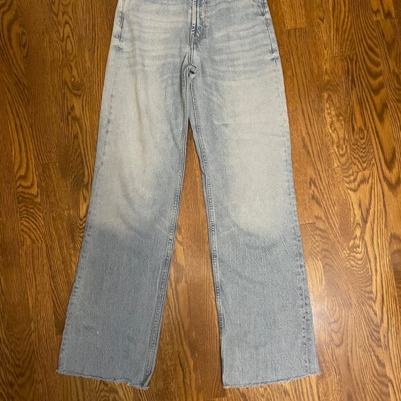 HIGH-RISE WIDE LEG JEANS - Picture 1 of 8